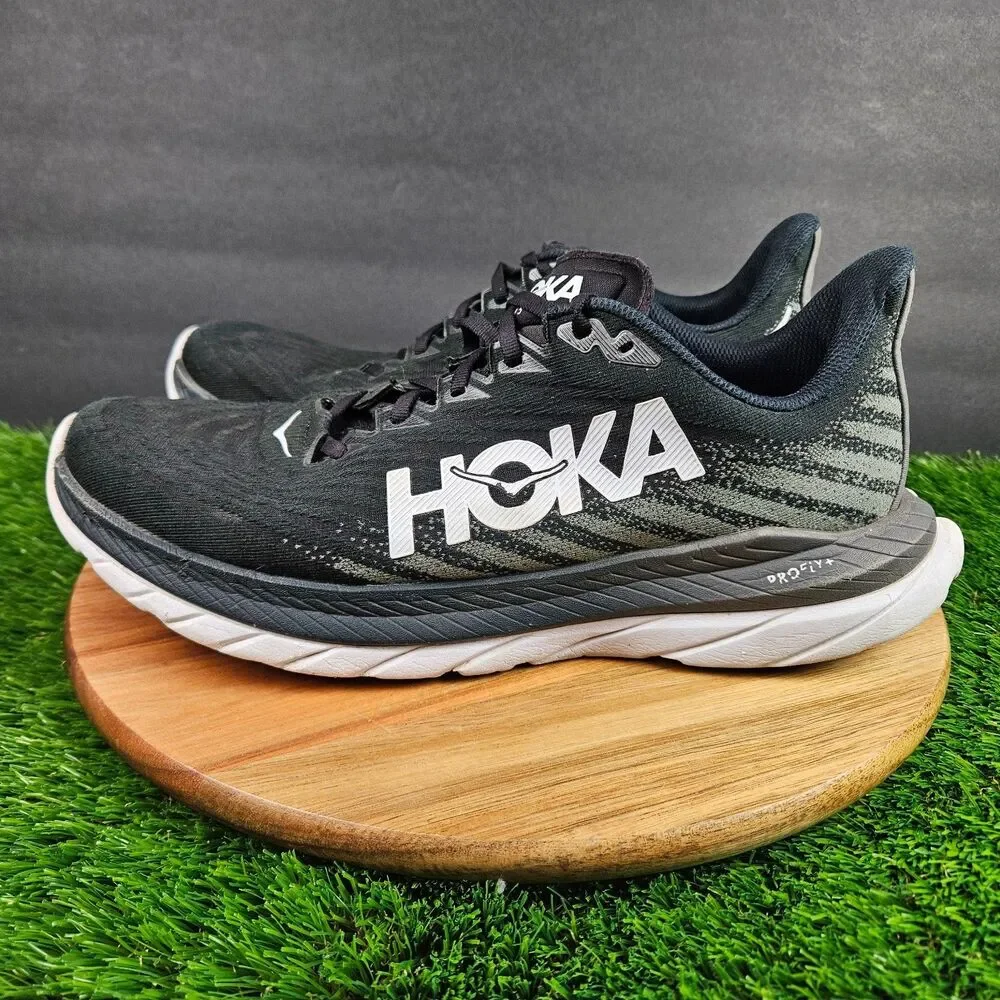 Hoka One One Mach 5 Shoes Mens Size 11 D Black White Athletic Running Sneakers